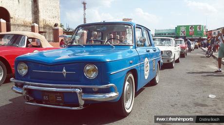 blue-oldschool-car-Rally-Maya-México