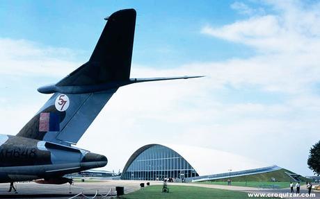 American Air Museum – Ove Arup + N. Foster CAM-003-American Air Museum-5