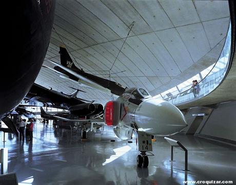 American Air Museum – Ove Arup + N. Foster CAM-003-American Air Museum-7