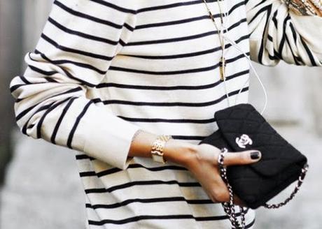 STREET STYLE INSPIRATION ; NAVY STRIPES.-