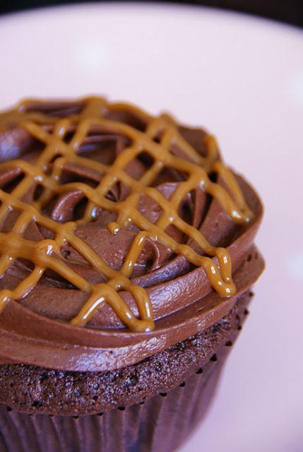 Cupcakes de Chocolate y Dulce de Leche Cupcakes de Chocolate y Dulce de Leche