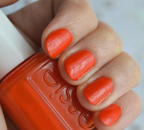 Manicura de la semana / Nails of the Week: ESSIE Capri Manicura de la semana / Nails of the Week: ESSIE Capri