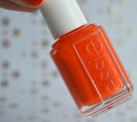Manicura de la semana / Nails of the Week: ESSIE Capri Manicura de la semana / Nails of the Week: ESSIE Capri