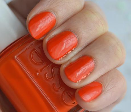Manicura de la semana / Nails of the Week: ESSIE Capri Manicura de la semana / Nails of the Week: ESSIE Capri