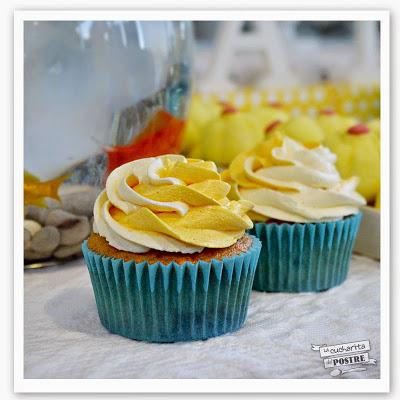 CUPCAKES PARA COMUNIÓN: ALMENDRA Y LIMÓN Y LACASITOS CON CHOCOLATE BLANCO