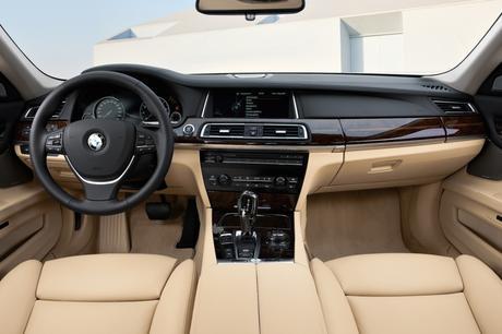 2015-bmw-7-series-interior