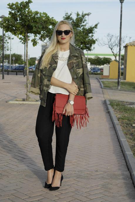 SPRING ESSENTIALS SPRING ESSENTIALS