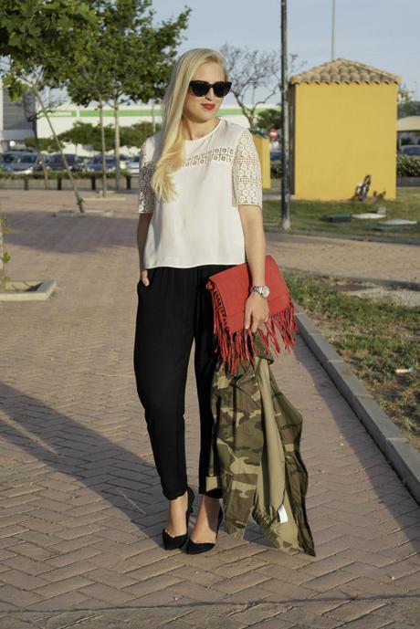 SPRING ESSENTIALS SPRING ESSENTIALS