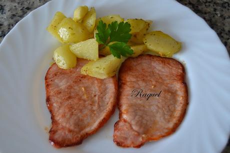Salmón con Miel y Limón con guarnición de patatas al Horno