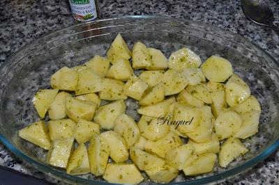 Salmón con Miel y Limón con guarnición de patatas al Horno