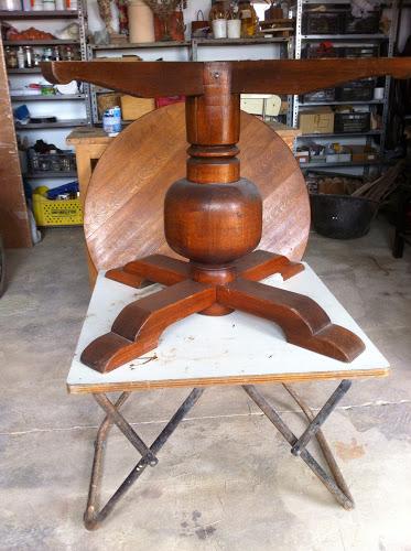 #BALBINAARIASBOUTIQUE: CAMBIO DE LOOK A UNA MESA DE LOS 80