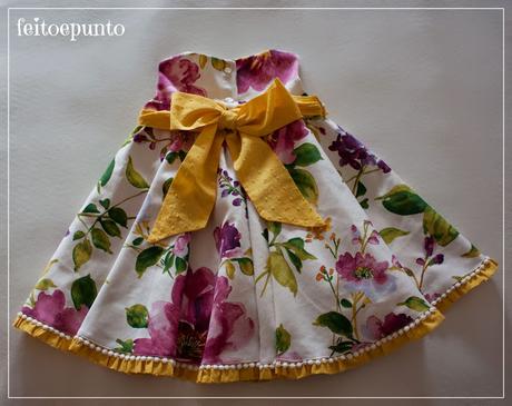 Un vestido muy floreado!