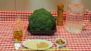 Receta fácil de brócoli con vinagreta de frutos secos
