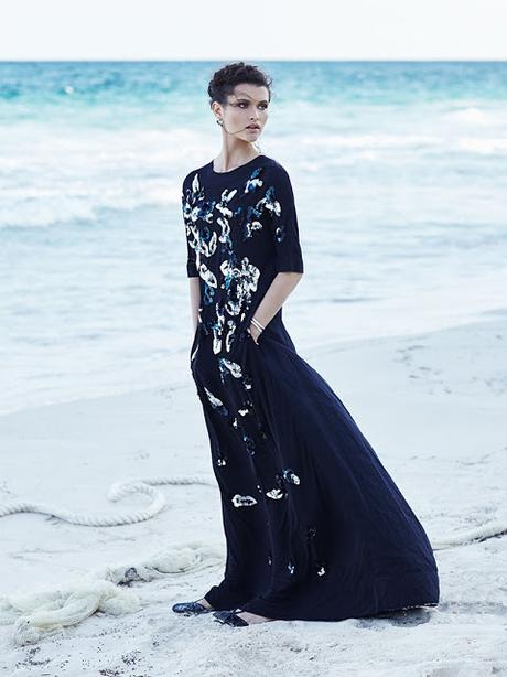 Chloe Lecareux posa para Telva