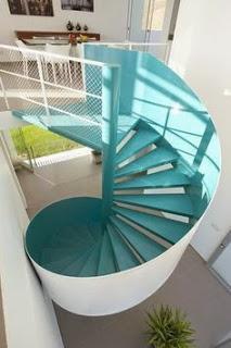 Inspiración para hacer que la escalera sea el centro de tu casa