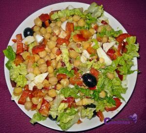 Ensalada de garbanzos, ¡fácil y rápida de hacer! ¡Buenísima!