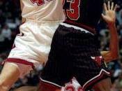 Cajón Deportivo Shawn Bradley