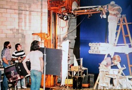 100 FOTOS RARAS DETRAS DE LAS CAMARAS EN LA FILMACION DE “STAR WARS”1977