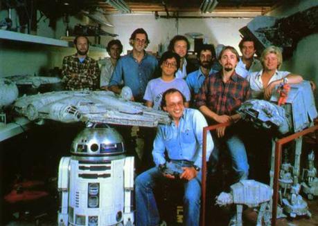 100 FOTOS RARAS DETRAS DE LAS CAMARAS EN LA FILMACION DE “STAR WARS”1977