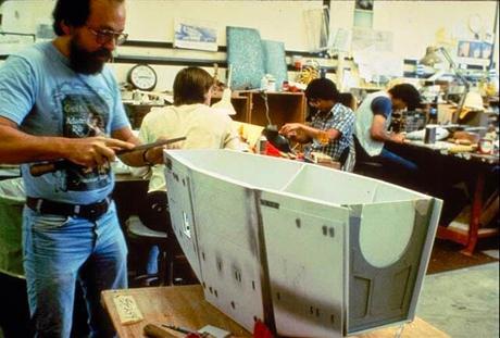 100 FOTOS RARAS DETRAS DE LAS CAMARAS EN LA FILMACION DE “STAR WARS”1977