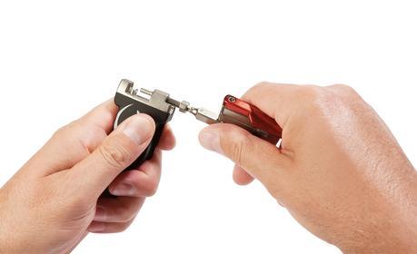 Multi-herramienta Cube RFR Multitool 19, versátil equipo para reparaciones de emergencia