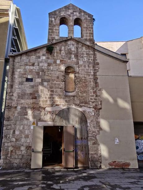 ESGLÈSIA ROMÀNICA DE SANT LLAZER, A LA BARCELONA D' ABANS, D' AVUI I DE SEMPRE...27-05-2015...!!!