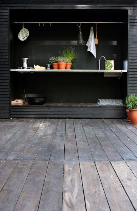 Ideas e inspiración para cocinas exteriores; Con ellas las reuniones de amigos y familiares serán perfectas! ;)