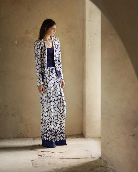 LA INVITADA PERFECTA;  MANGO SS´15.-