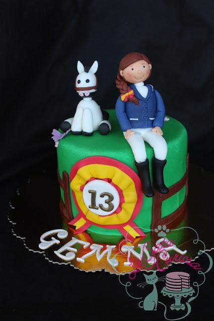 TARTA FONDANT JINETE, CABALLO PARA GEMMA