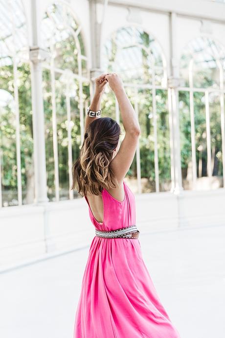 Maje_Gysept_Collection-Long_Pink_Dress-Brown_Sandals-Outfit-Collage_Vintage-Palacio_Cristal-20