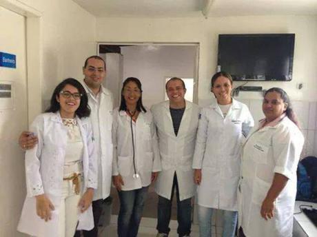 PAREJA DE MÉDICOS CUBANOS QUE TRABAJAN EN BRASIL HUYEN PARA MIAMI