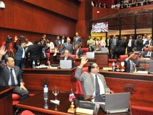 Mayor cantidad senadores votaría hoy a favor reelección.