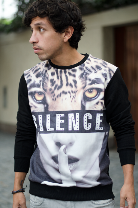the-alonso-journal-polera-graphic-lion-3