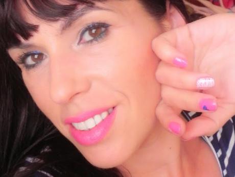 Labios y uñas Magenta con Perfect Beauty by J.C. (look y manicura)