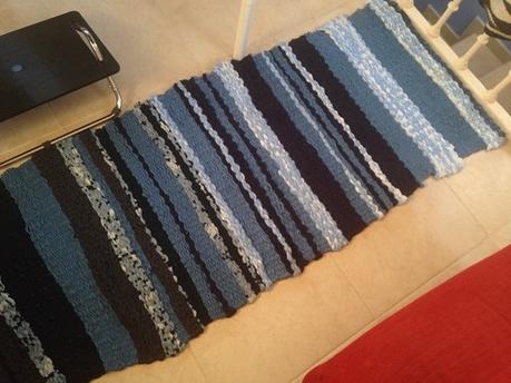 Alfombra azul de trapillo