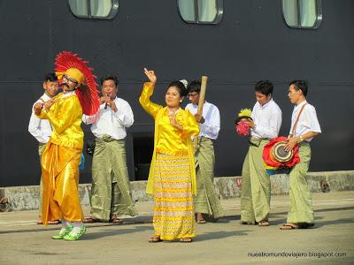 Yangón; la puerta de entrada a Myanmar