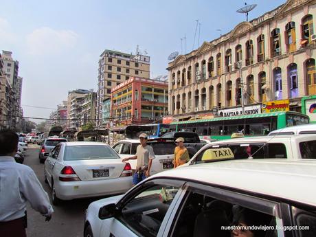 Yangón; la puerta de entrada a Myanmar