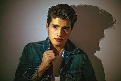 El guapetón, Gregg Sulkin , nos cumple 23 años