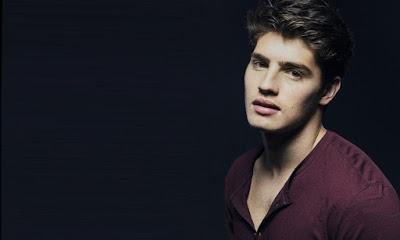 El guapetón, Gregg Sulkin , nos cumple 23 años