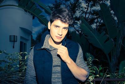 El guapetón, Gregg Sulkin , nos cumple 23 años