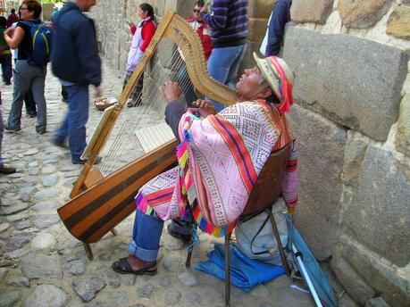Indio quechua, Ollantaytambo, Perú, La vuelta al mundo de Asun y Ricardo, round the world, mundoporlibre.com