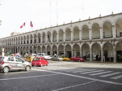 Plaza de Armas, Arequipa, Perú, La vuelta al mundo de Asun y Ricardo, round the world, mundoporlibre.com