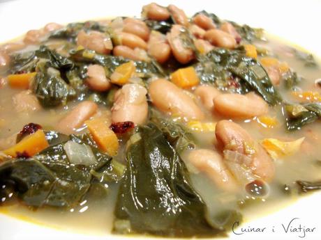Alubias pardas con verduras
