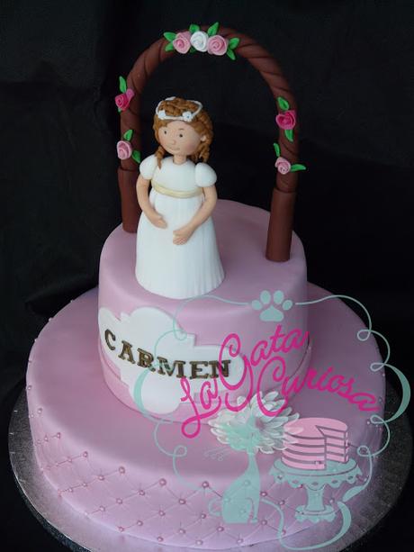 TARTA PARA LA COMUNIÓN DE CARMEN