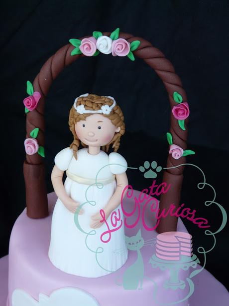 TARTA PARA LA COMUNIÓN DE CARMEN