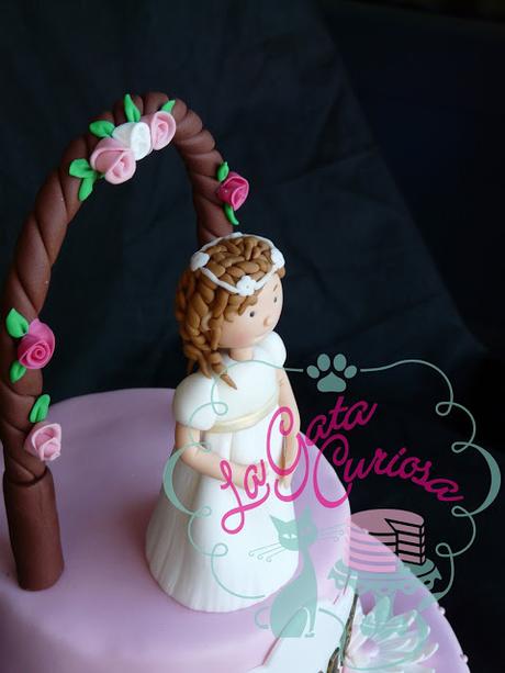 TARTA PARA LA COMUNIÓN DE CARMEN
