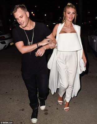 Chloe Sims y Elliott Wright se encontraron en Marbella