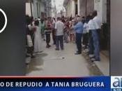 Bello este video: ella sorprende hermanito ‘cuba’ luego años