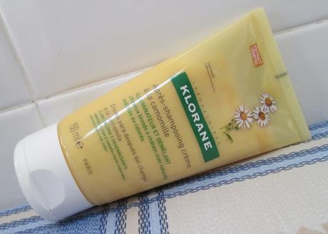 Cuidado Capilar con Extracto a la Camomila (Klorane)