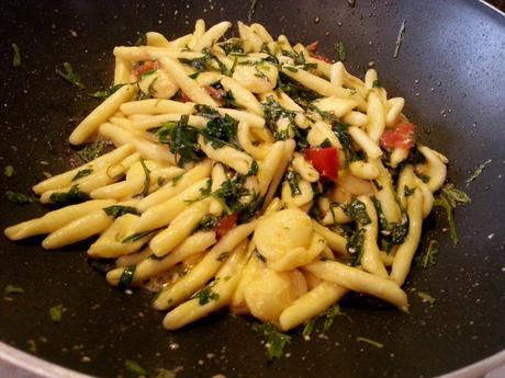 Pasta rucula y tomate, Pasta con rugula, Pasta con rúcula, pasta con rucula y tomate, pasta con rucula, recetas con rucula, recetas de cocina italiana, recetas de comida italiana, recetas italianas, recetas de pasta italiana fáciles, recetas de pasta fáciles de preparar, recetas con rucula cocida, recetas de pasta con rucula, pasta with arugula, pasta arugula and tomatoes, pasta with arugula and tomatoes recipeMaritati con rugola e ricotta salata pastarucularicotta3